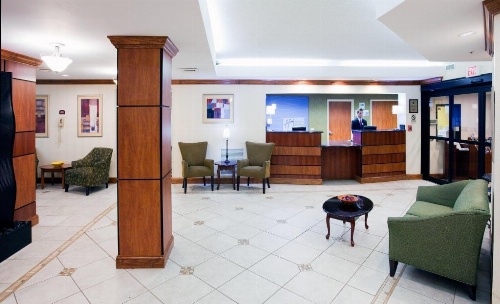 Holiday Inn Express Fayetteville image 40